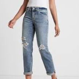 NWT Express Boyfriend Mid Rise Distressed Jeans